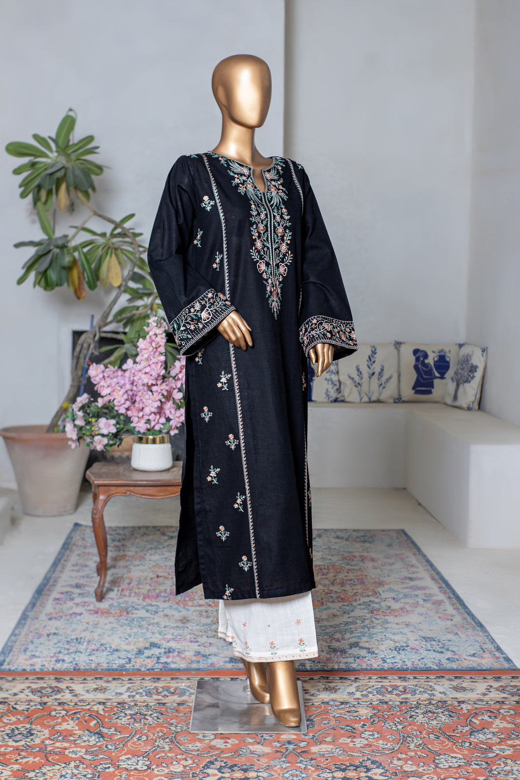 Dana – Khaddar 2-Piece Embroidered Suit (Black)