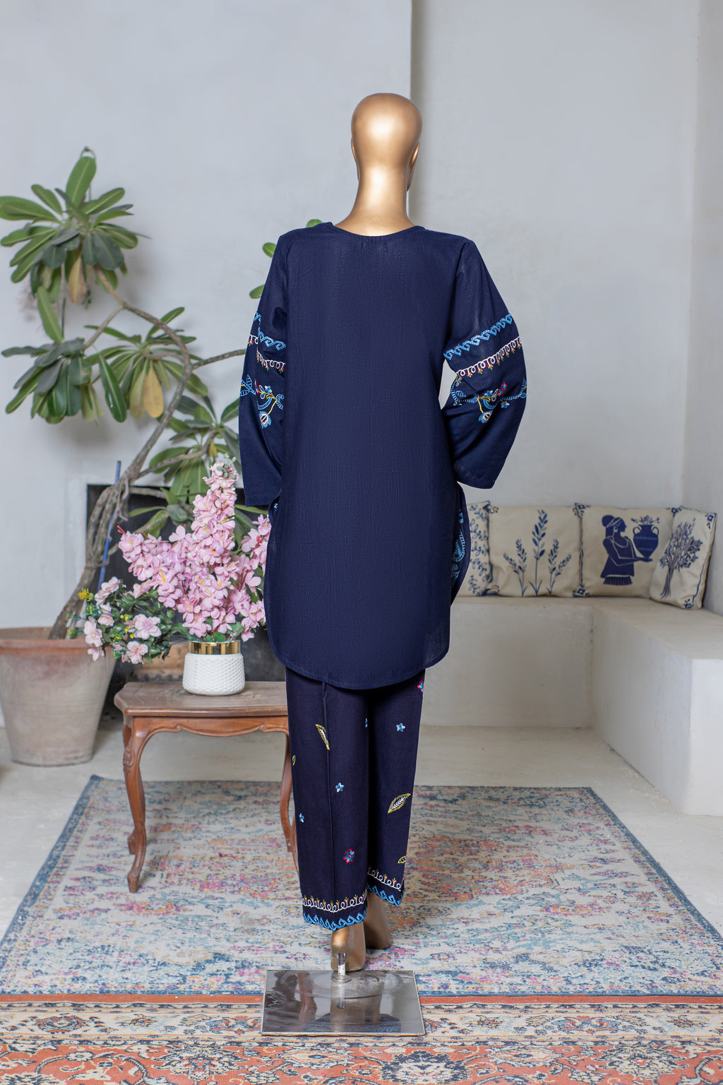 Maysa – Khaddar 2-Piece Embroidered Suit (Navy)