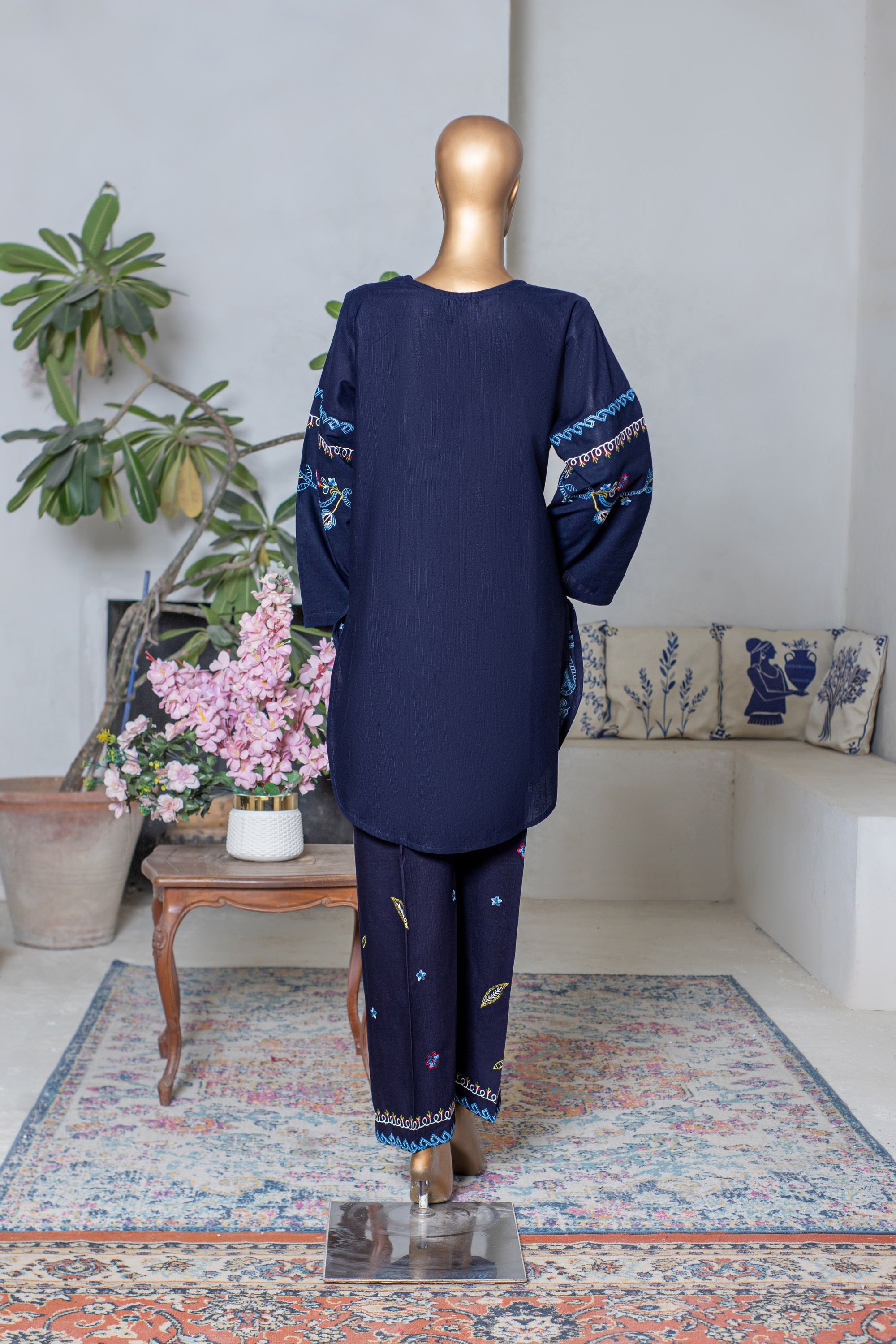 Maysa – Khaddar 2-Piece Embroidered Suit (Navy)