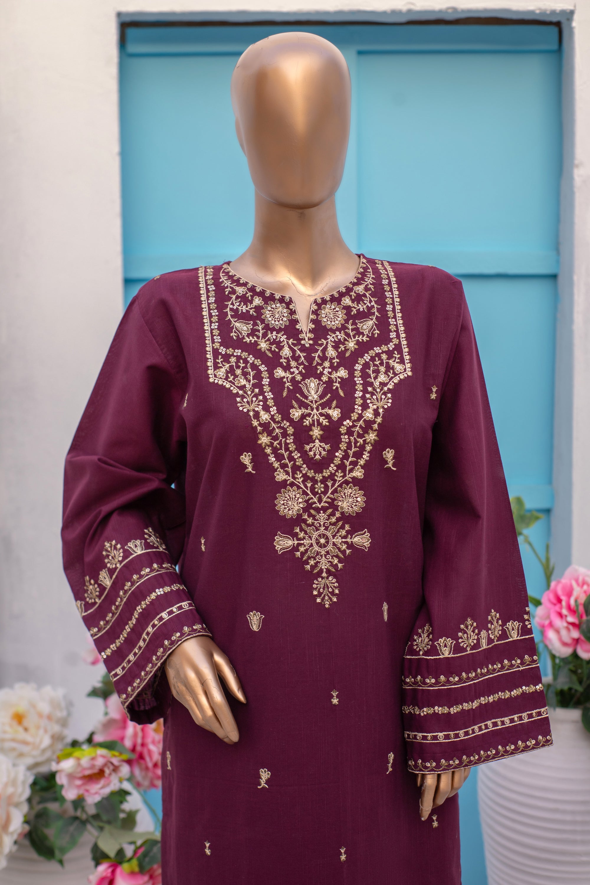 Meerub – Khaddar 2-Piece Embroidered Suit (Maroon)